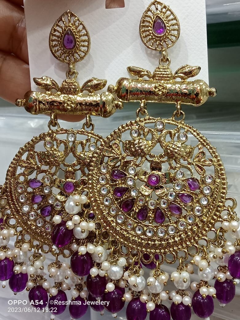 Earings