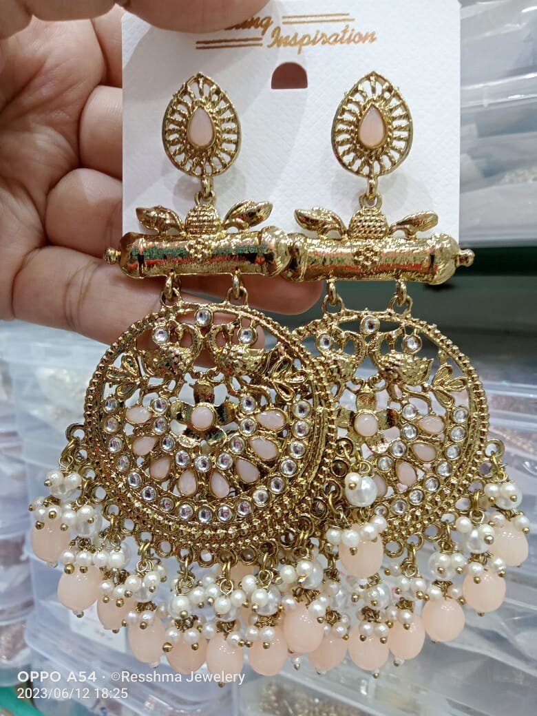 Earings