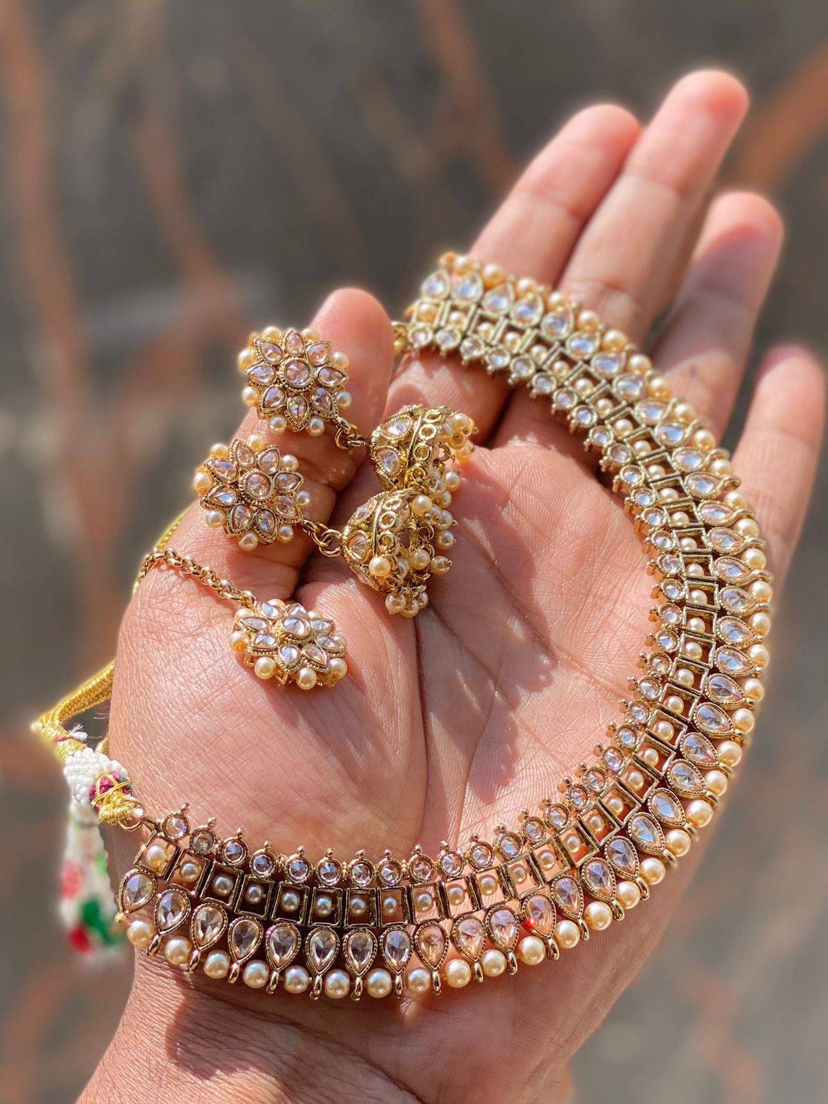 Kundan sets