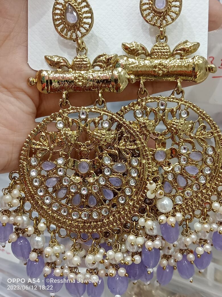 Earings