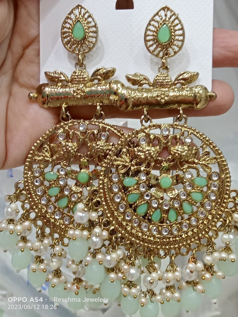 Earings