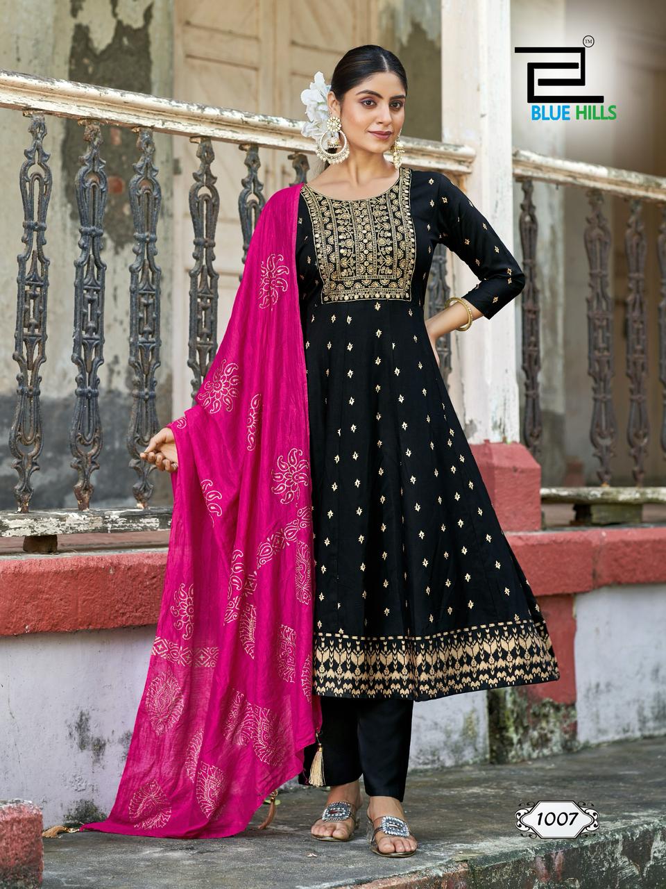 Black kurti set