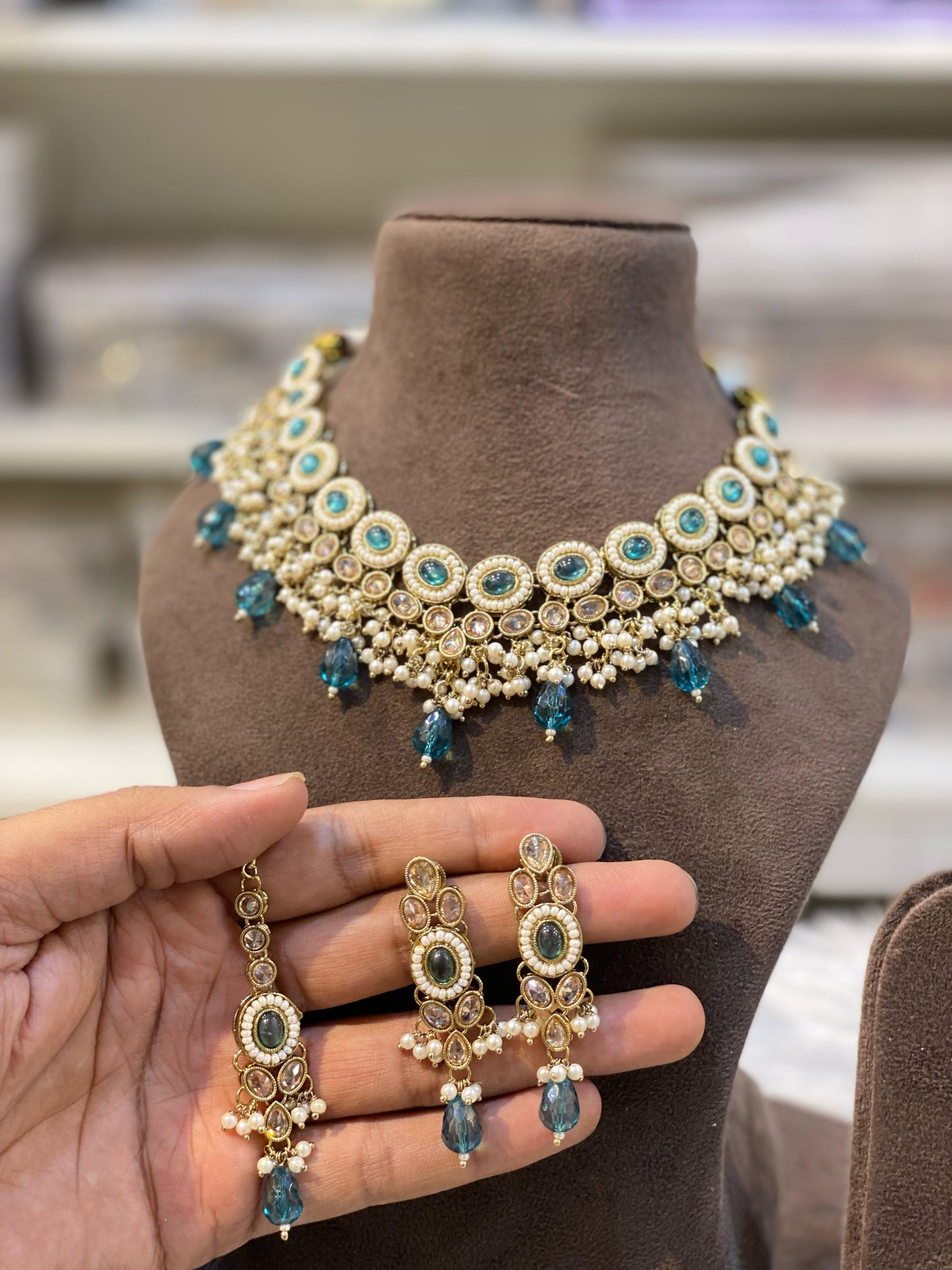 Exquisite Polki Choker Sets for Bridal & Festive Elegance Online