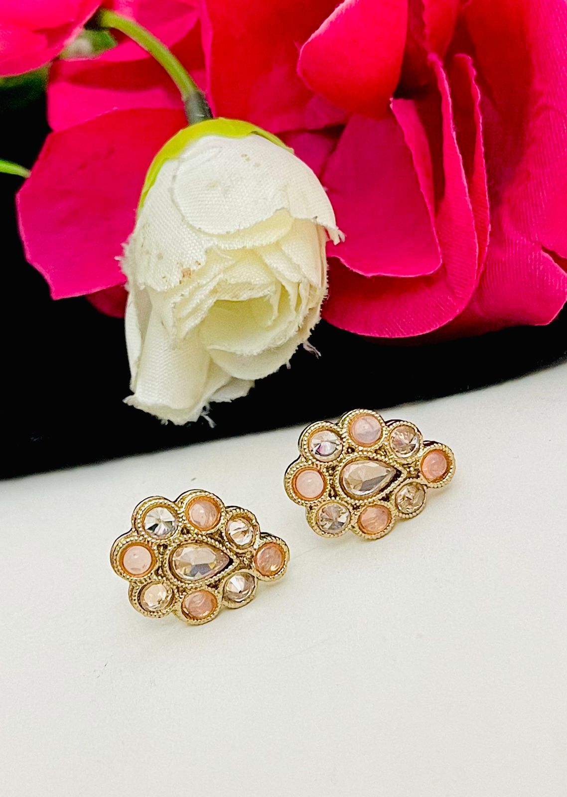 Teardrop studs