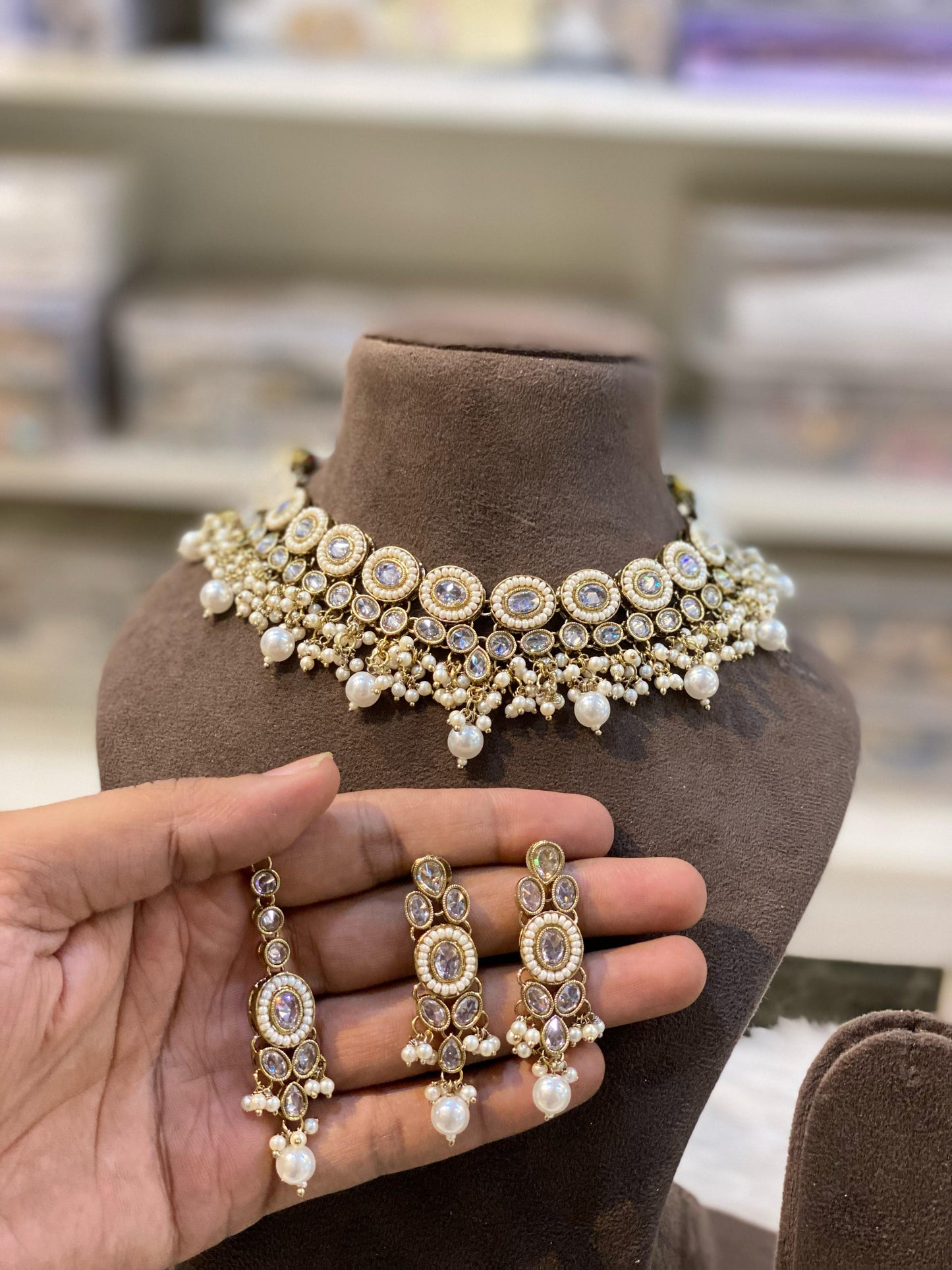 Exquisite Polki Choker Sets for Bridal & Festive Elegance Online