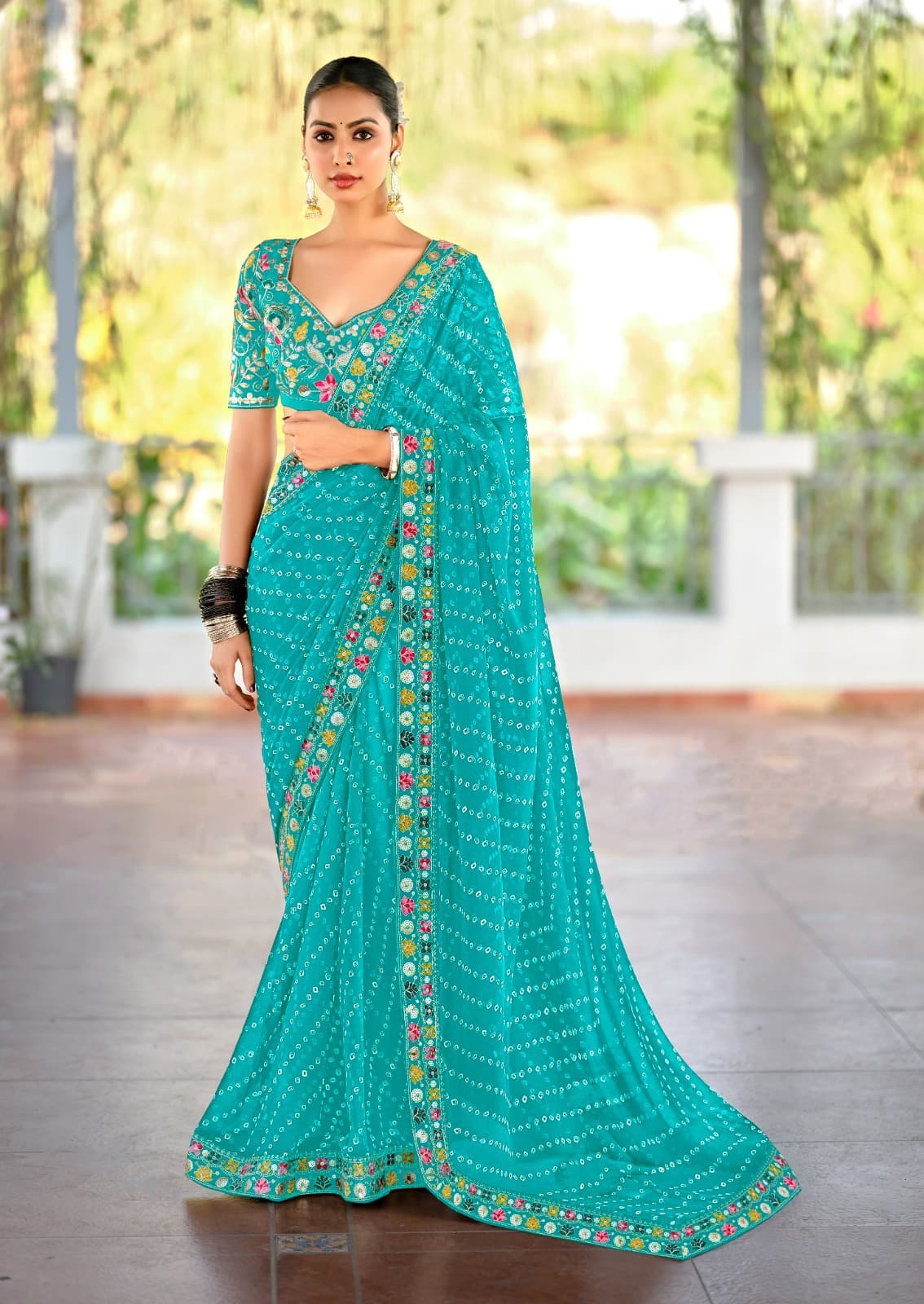 Heavy Georgette Sarees with Fancy Lace & Embroidered Blouse