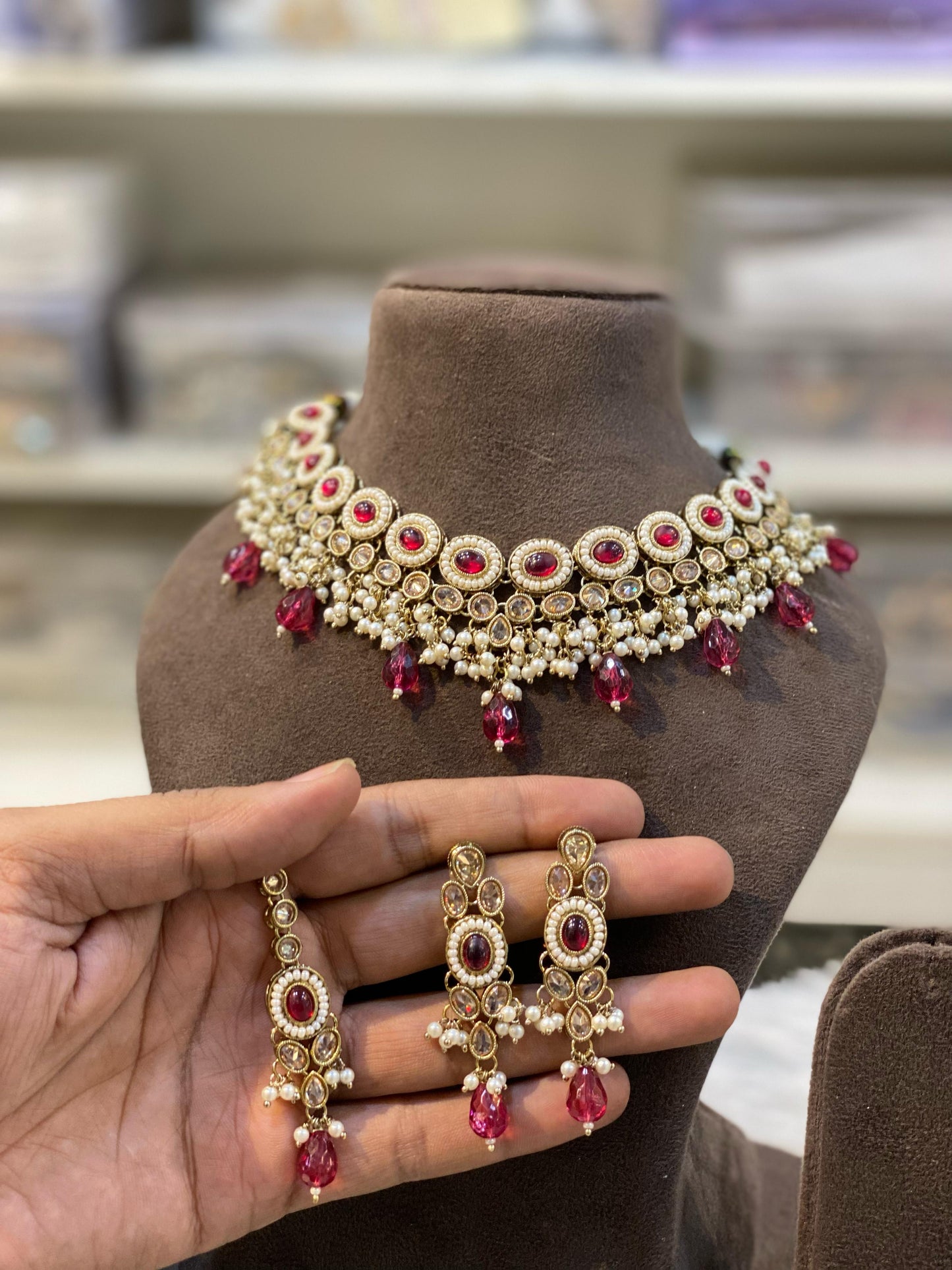 Exquisite Polki Choker Sets for Bridal & Festive Elegance Online