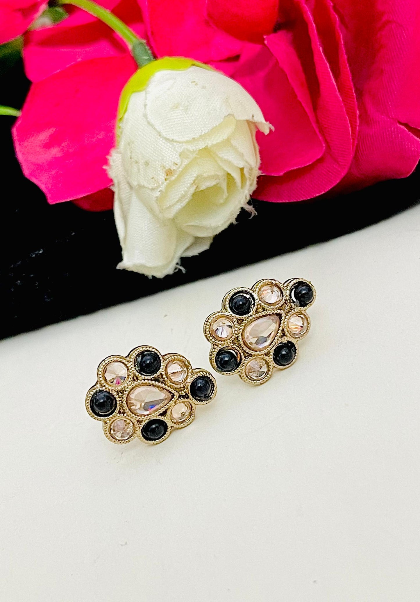 Teardrop studs
