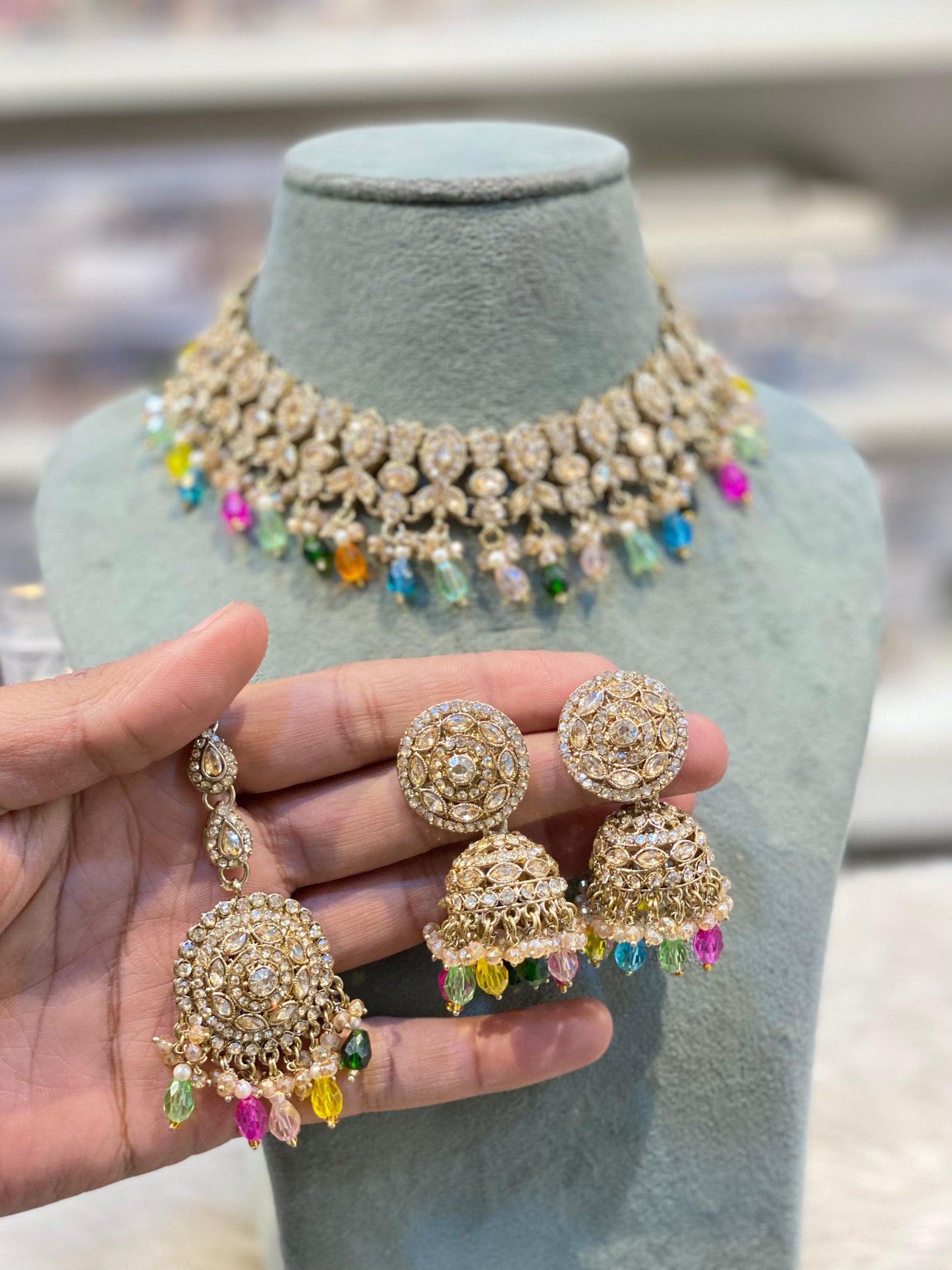 Multicolor
Kundan Choker Necklace Set with Multicolor Beads and Matching Jhumka Earrings – Indian Bridal Jewellery | Kanishma Sarees (Kanishma Collection)