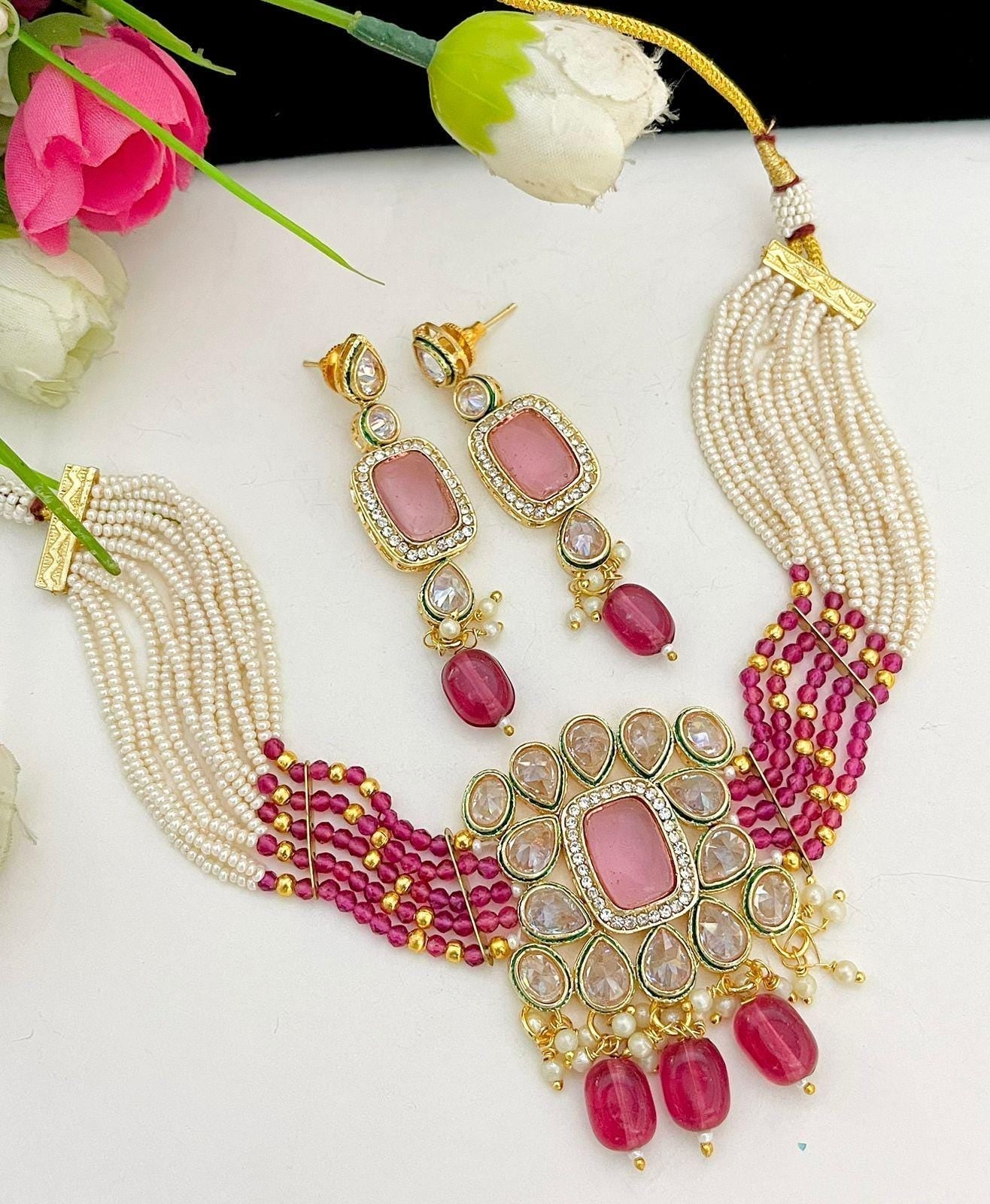 Monalisa kundan jwellery sets