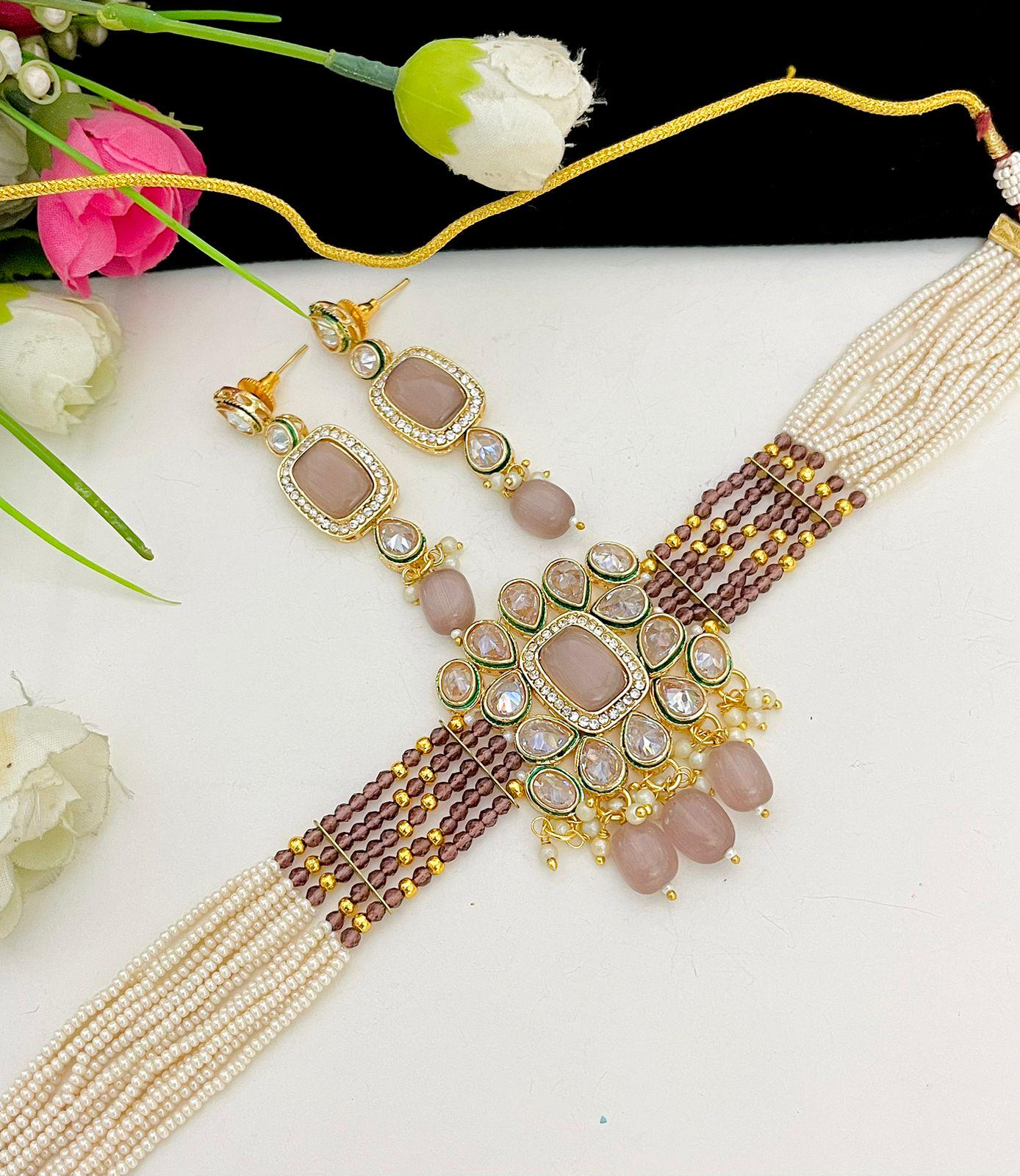 Monalisa kundan jwellery sets