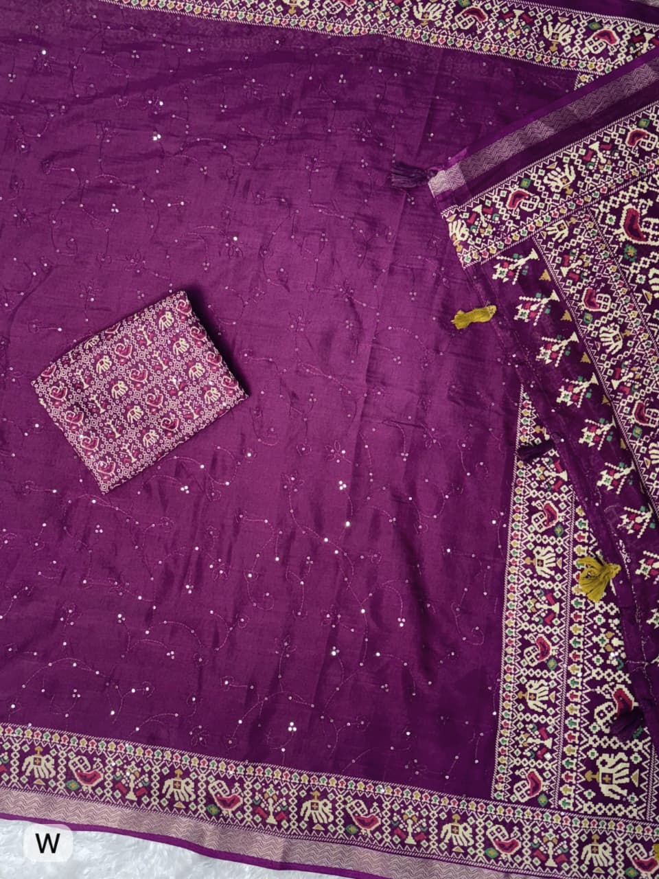 Purple Saree close up
Purple Pure Viscose Georgette Saree with Zari Work and Jacquard Border – Elegant Designer Partywear Saree
