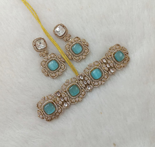 Turquoise Elegant Gemstone Choker