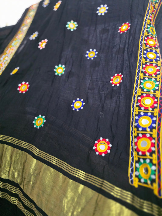 Black Duppata 