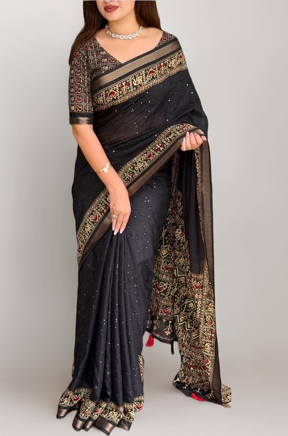 Black Saree Final look
Black Pure Viscose Georgette Saree with Zari Work and Jacquard Border – Elegant Designer Partywear Saree